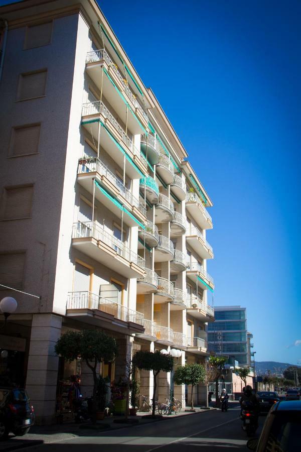 Ca Do Franco Bed & Breakfast Chiavari Bagian luar foto